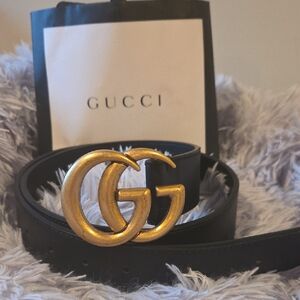 Fashion Black Leather Belt with Gold GG Emblem